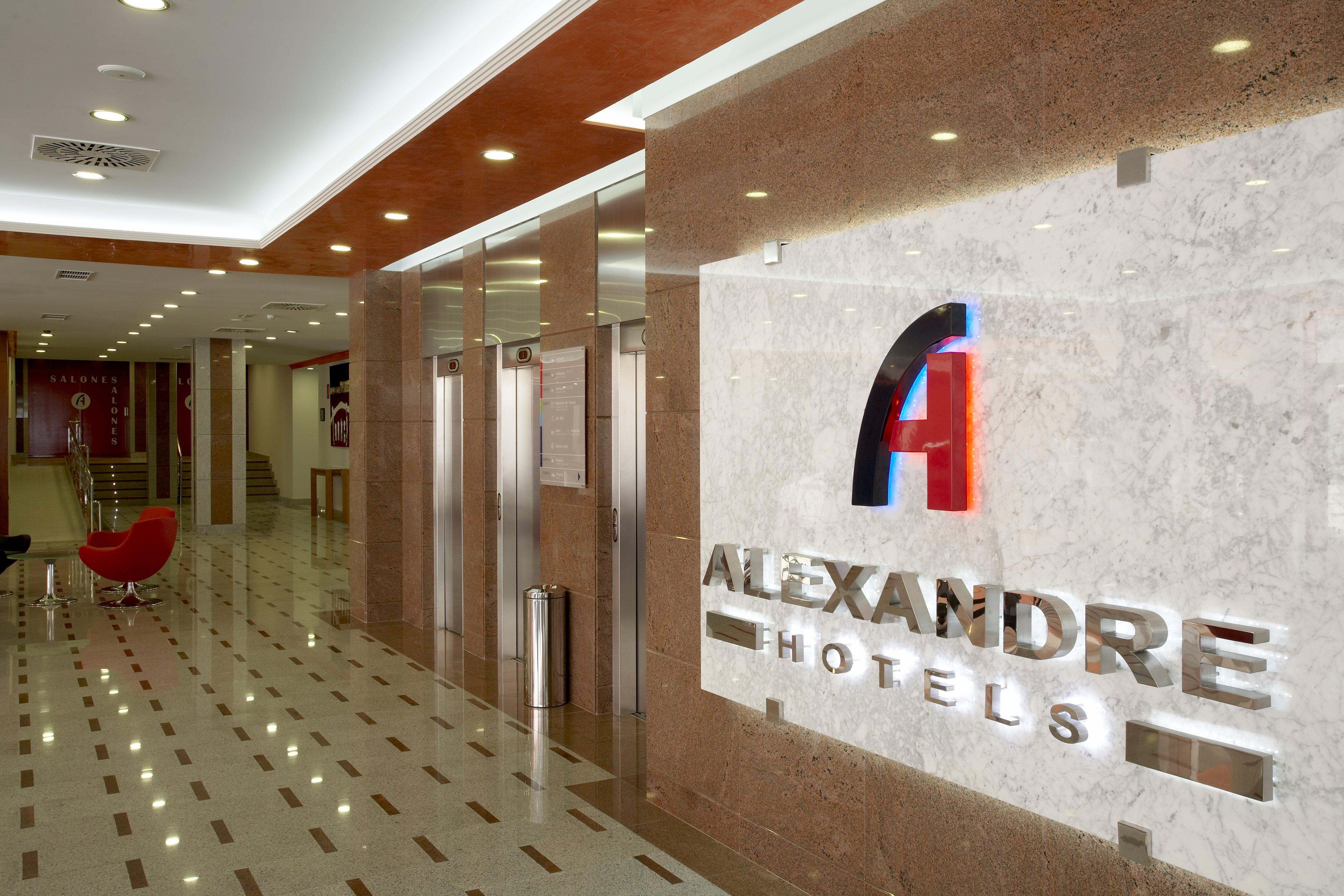 סנט בואי דל לוברגאט Alexandre Hotel Frontair Congress מראה חיצוני תמונה